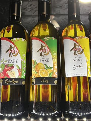 hana flavored sake 750ml