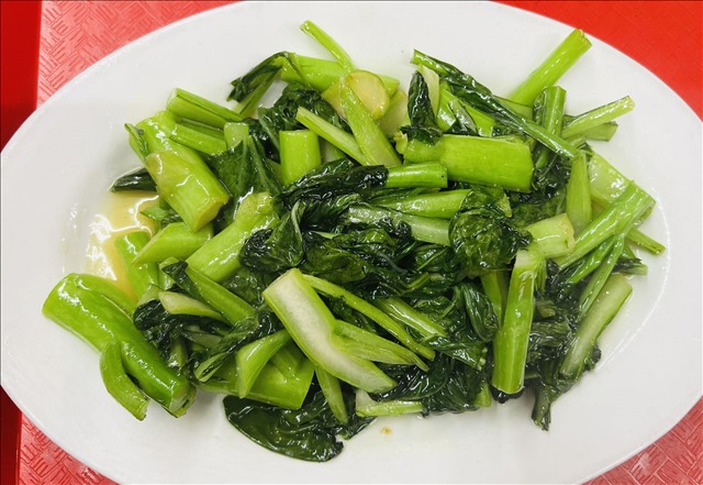 Sauteed Yu Choy