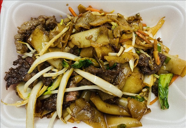 Beef Chow Ho Fun