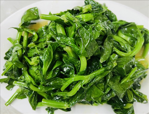 Sauteed Sweet Pea Leaves