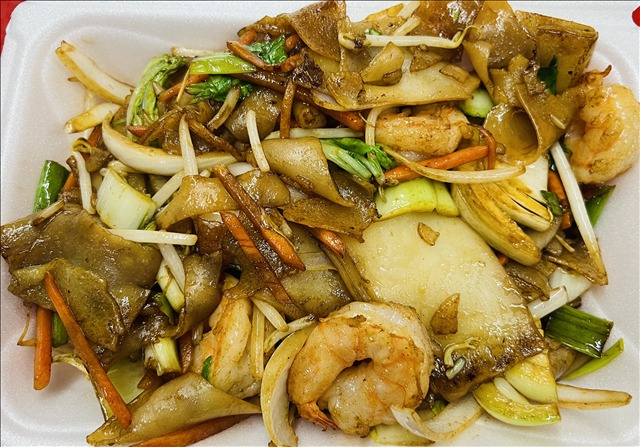 Shrimp Chow Ho Fun
