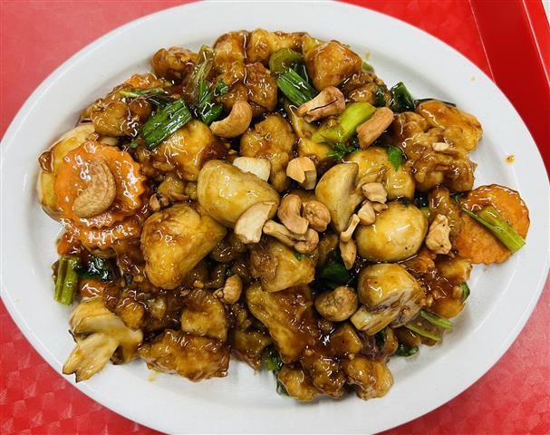 Chicken w. Cashew Nuts