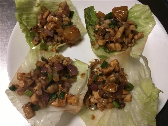 Chicken w. Lettuce Wrap