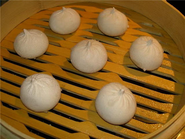 Pork bun (3)