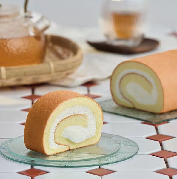 Vanilla Roll Cake
