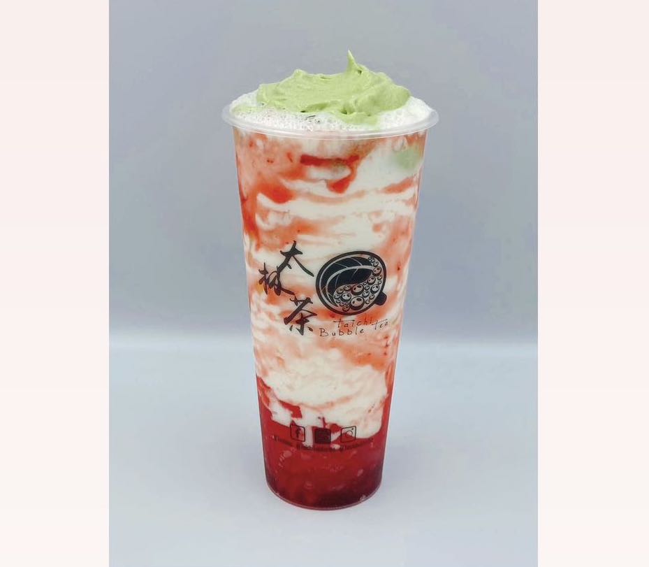 Strawberry Zang Zang w. Matcha Milk Foam